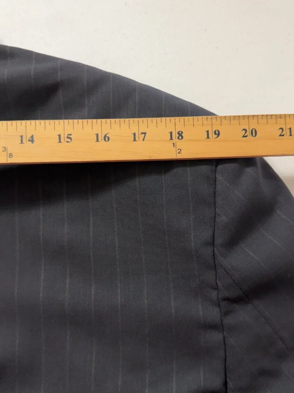 Ermenegildo Zegna Super 100s Wool Pinstripe Blazer Men’s Black Charcoal Jacket